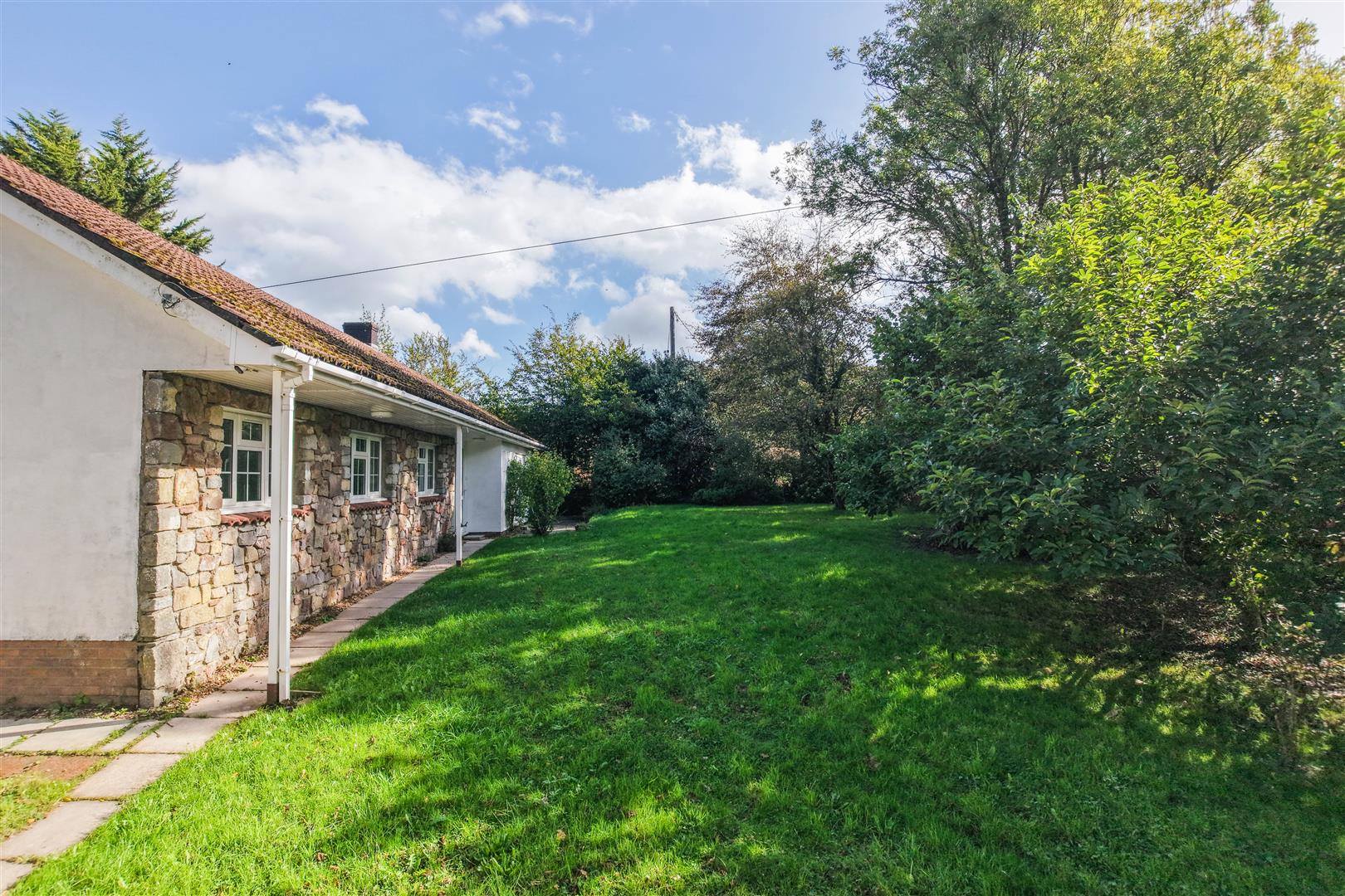 Llanwensan Farm Lane, Peterston Road, Peterston Super Ely, Vale of Glamorgan, CF72 8NU